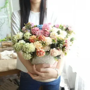 Ball Chrysanthemum Small Hand Flower Artificial Flower Party Tables Decorations Bouquet Real Looking Flower